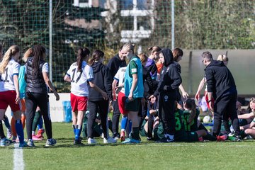 Bild 327 - wBJ Hamburger SV - WfL Wolfsburg : Ergebnis: 2:1